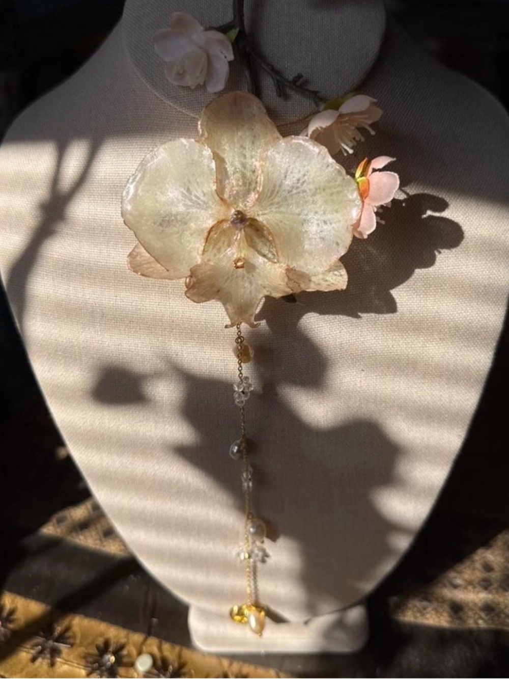 Delicate Orchid Hairclip in Pale Pink and Gold